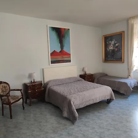 D'incanto A Oda ve Kahvaltı Napoli