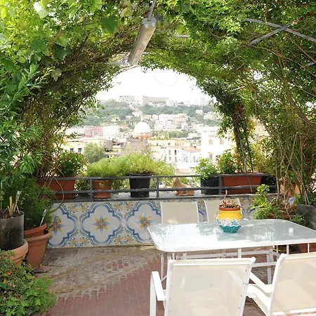 D'incanto A Oda ve Kahvaltı Napoli