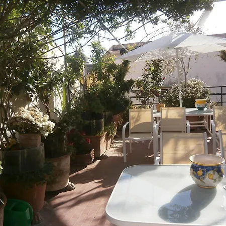 D'incanto A Oda ve Kahvaltı Napoli