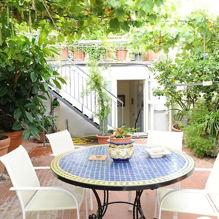 Oda ve Kahvaltı D'incanto A Napoli