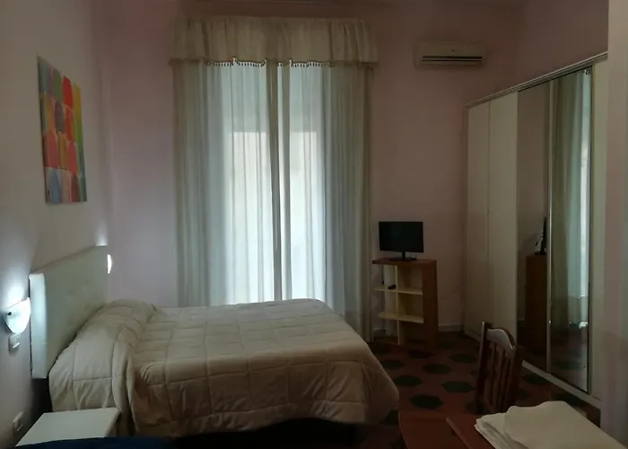 Couette-café D'incanto A Naples