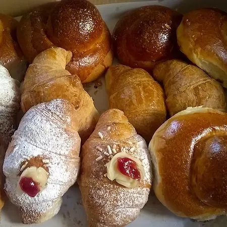 D'incanto A Nocleg ze śniadaniem 4*