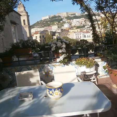 D'incanto A 4* نابولي
